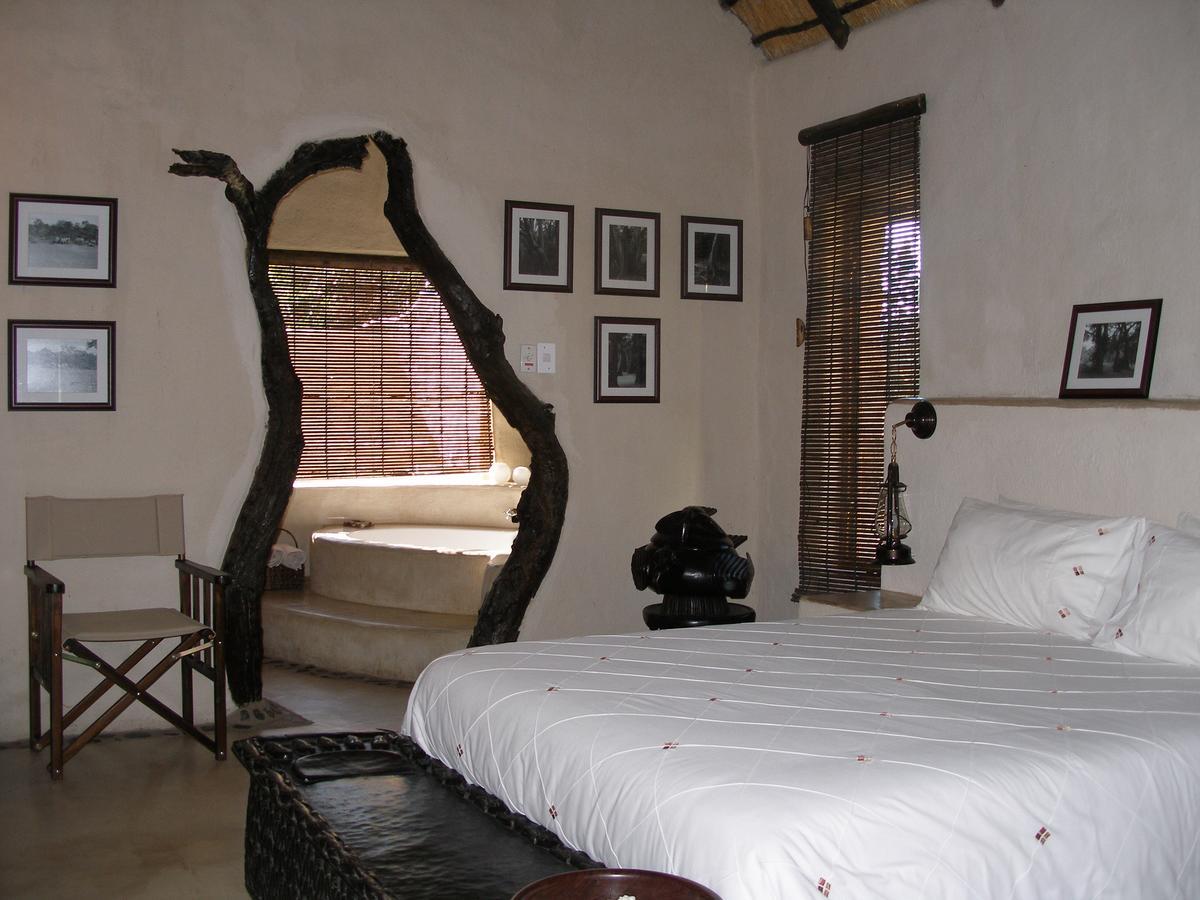 Moholoholo Ya Mati Guest House Kampersrus AH Ngoại thất bức ảnh
