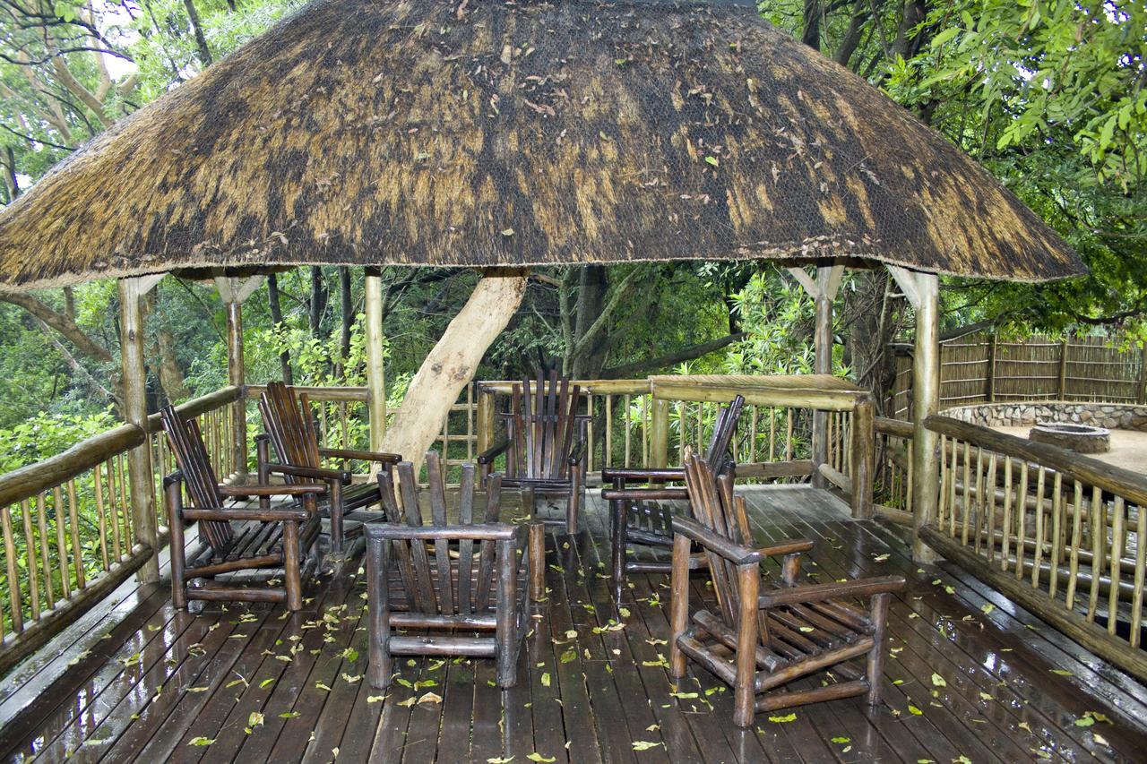 Moholoholo Ya Mati Guest House Kampersrus AH Ngoại thất bức ảnh