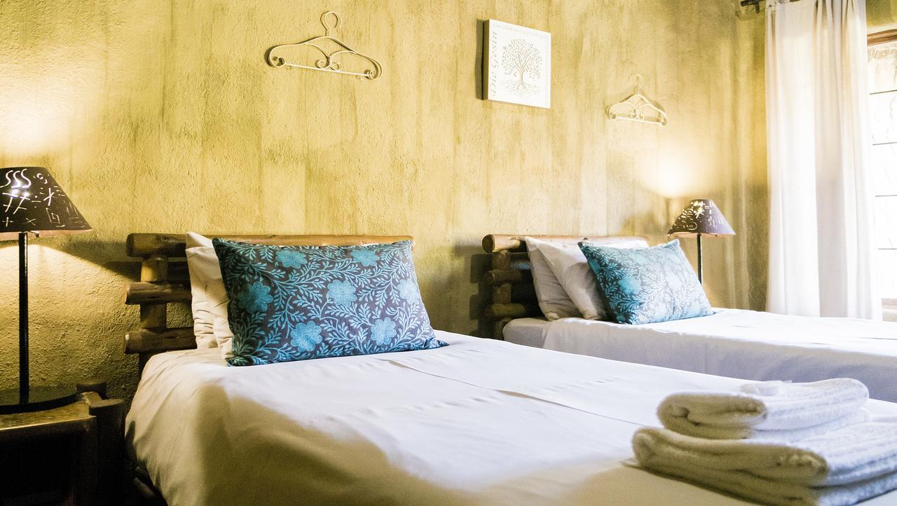 Moholoholo Ya Mati Guest House Kampersrus AH Ngoại thất bức ảnh