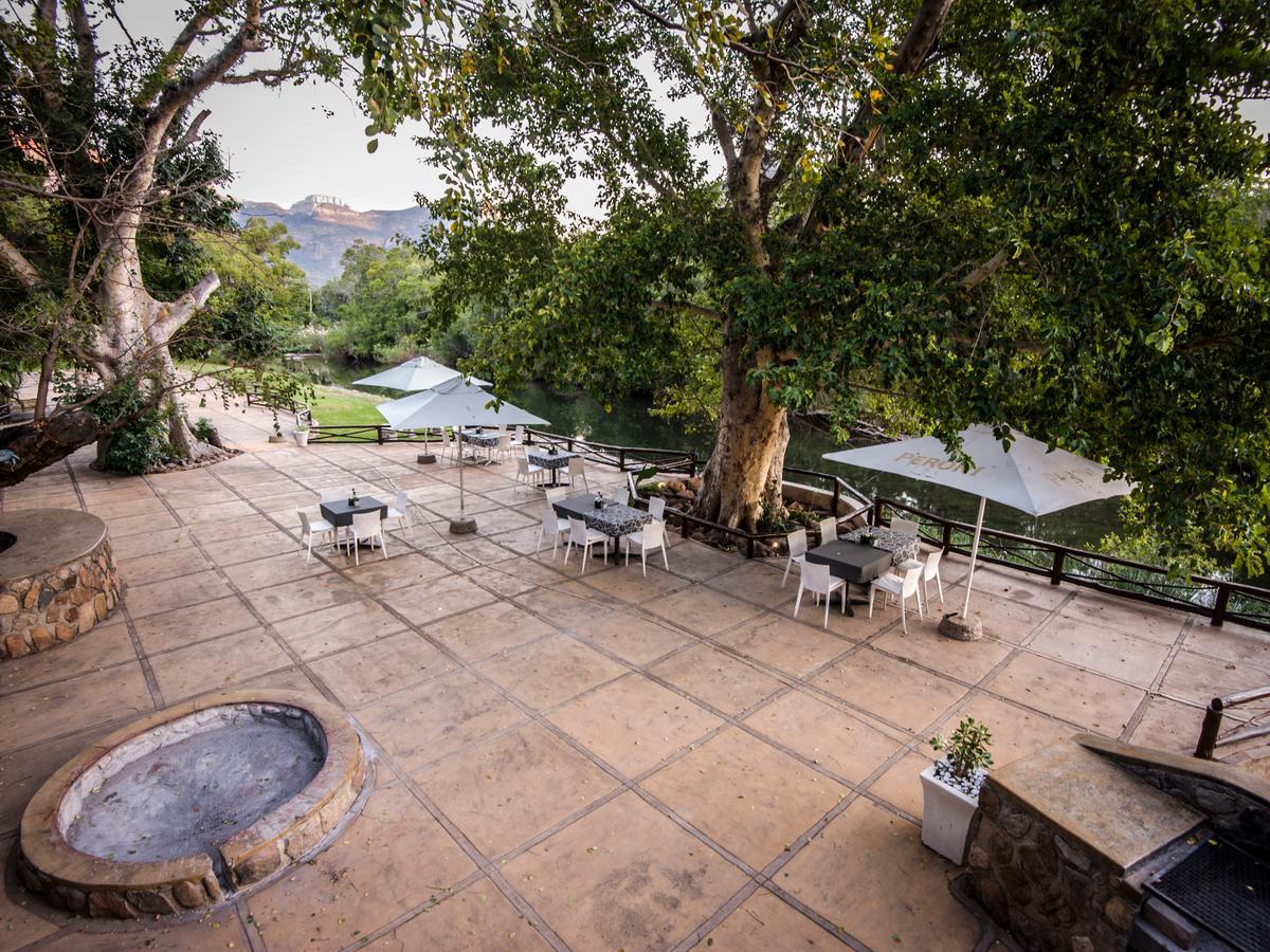 Moholoholo Ya Mati Guest House Kampersrus AH Ngoại thất bức ảnh